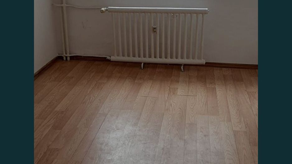 Vand garsoniera in zona CET Constanta - Poză 2