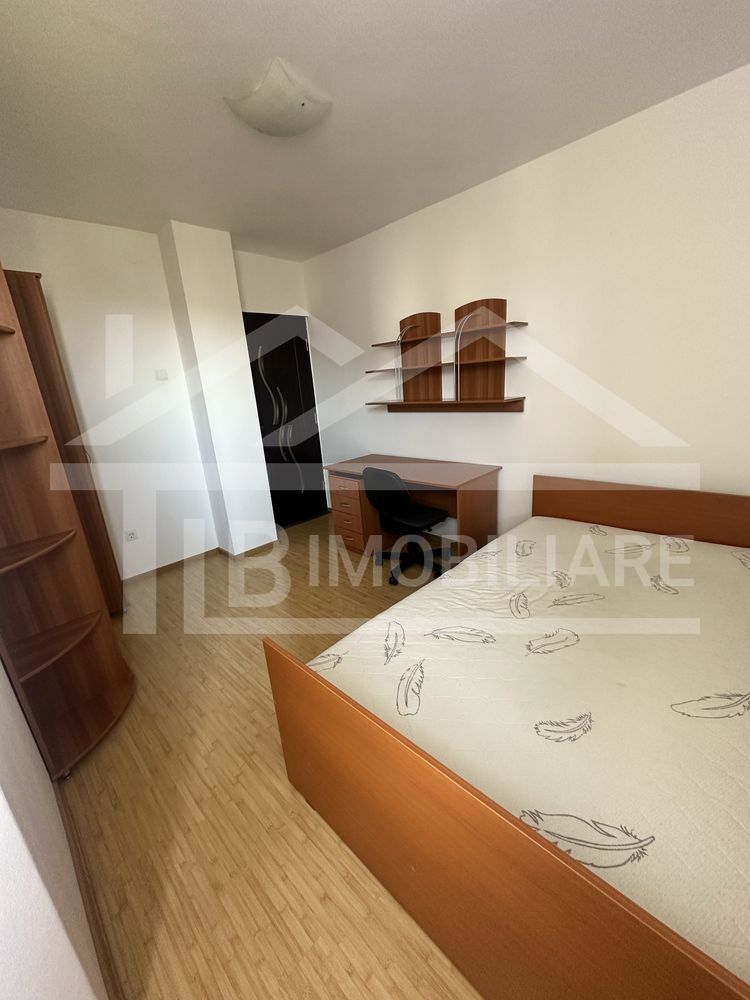 Apartament cu 2 camere, 60 mp, decomandat, Zona Poli 2 - Poză 2