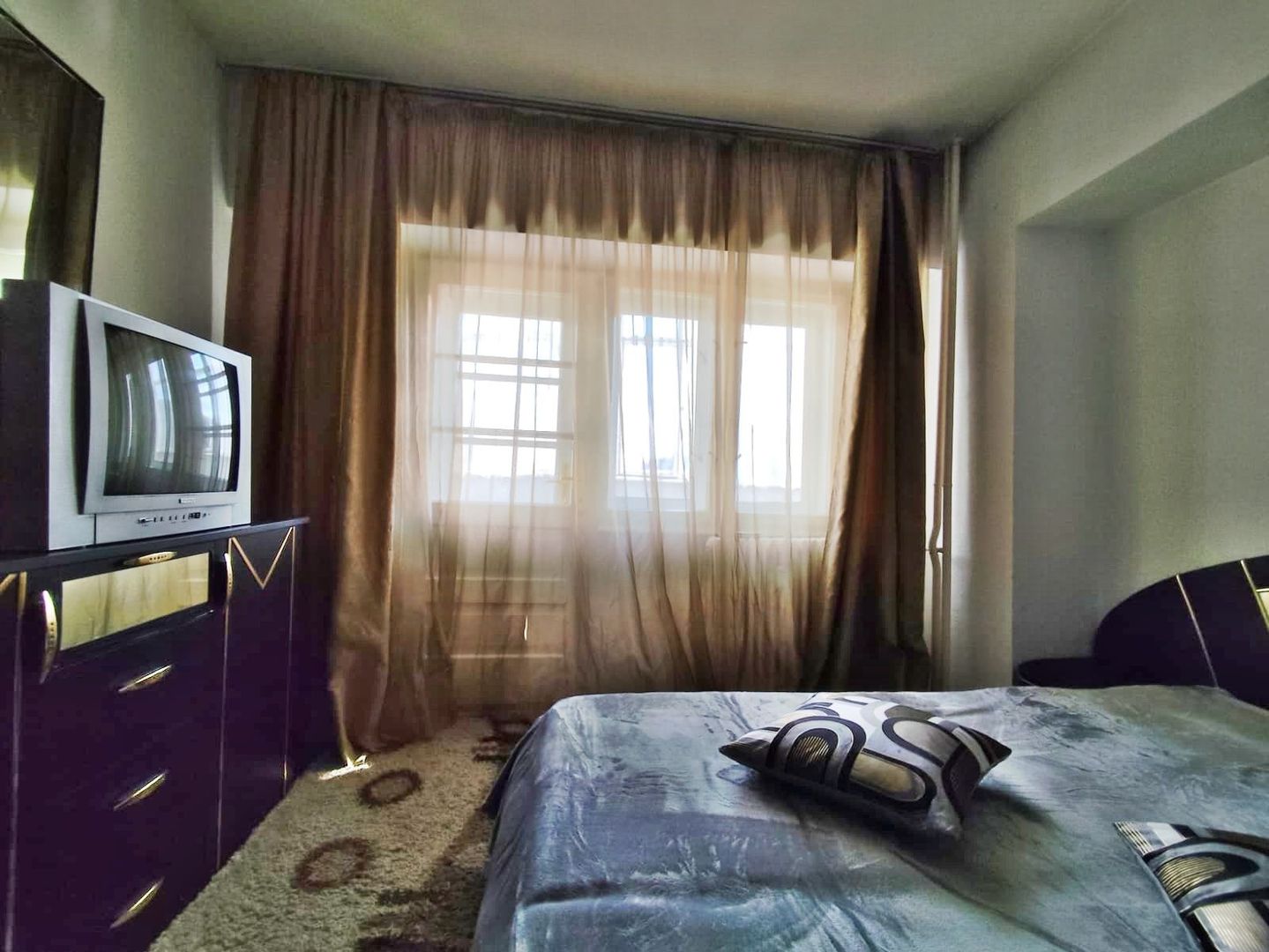 Inchiriere 2 camere pe B-dul Dacia, Rogerius, Oradea - Poză 6