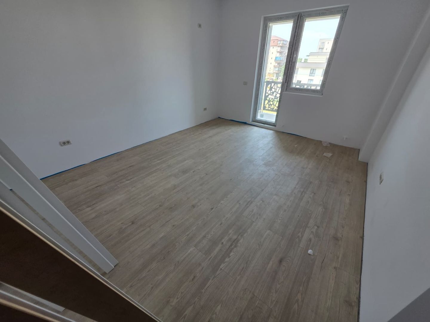 AP. 2 CAMERE - ACTE GATA, BUCATARIE INCHISA, LOC PARCARE, COMISION 0% - Poză 4