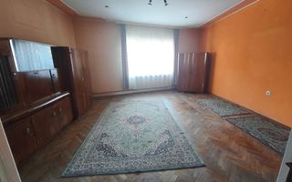 Casă 90 mp utili, 400 mp teren singur in curte Central (Primăverii ) - Poză 3