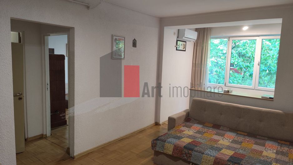 Apartament de vanzare cu 2 camere in zona Pajura. - Poză 8