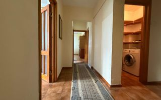 ULTRACENTRAL -Apartament de vanzare 3 camere decomandat - Poză 7