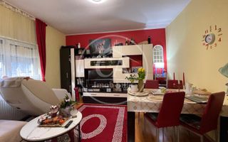 Apartament cu 3 camere la curte comuna de vanzare, Orasul Nou, Oradea - Poză 2