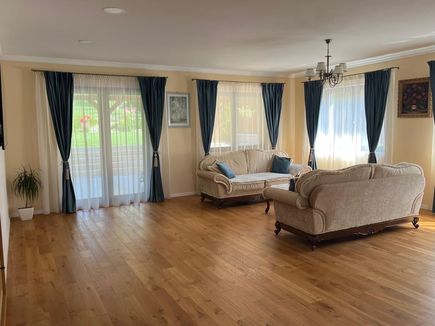 Casa 5 camere,477 mp,1077 mp teren, zona Cornisa,0%comision - Poză 4