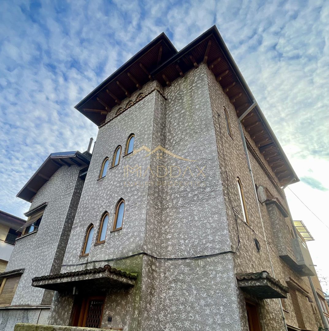 Masterpiece villa D+P+1+M***8 camere *** Garaj // Primăverii - Poză 54