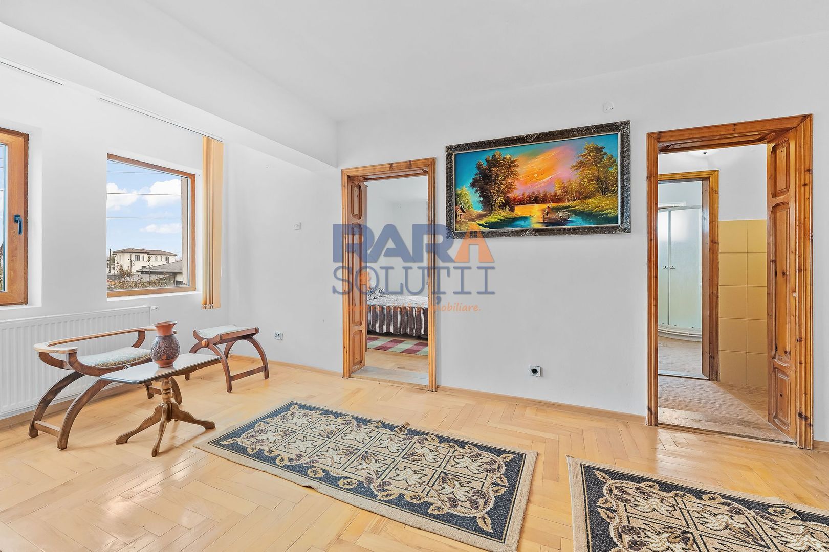 Vilă cu 6 dormitoare, 2 garaje, anexe multiple - 2076 mp teren - Poză 11