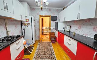 Apartament cu 3 camere, ETAJ 3, zona TRAIAN - PRIMARIE; - Poză 4