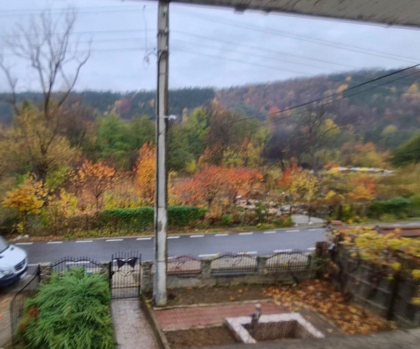 Casă cu suflet și priveliște de poveste – Crasna, Gorj - Poză 3