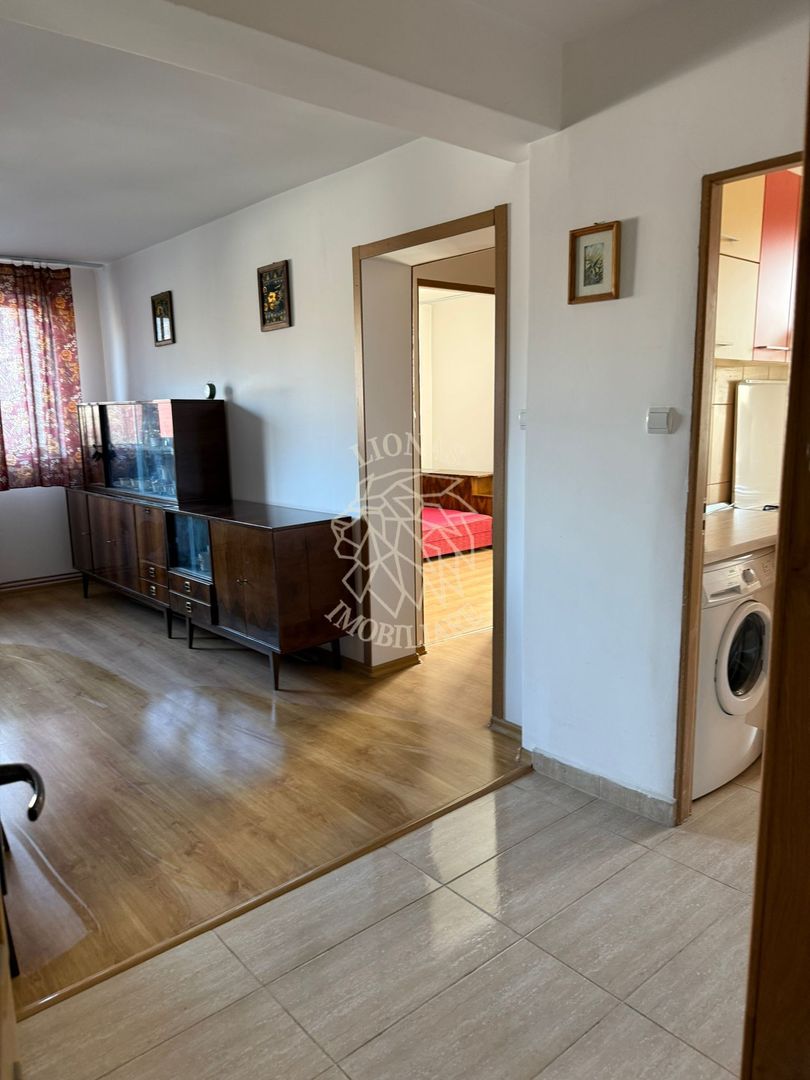 Apartament 2 camere 55 mp con.-etaj 1- Zona Decebal - Poză 3