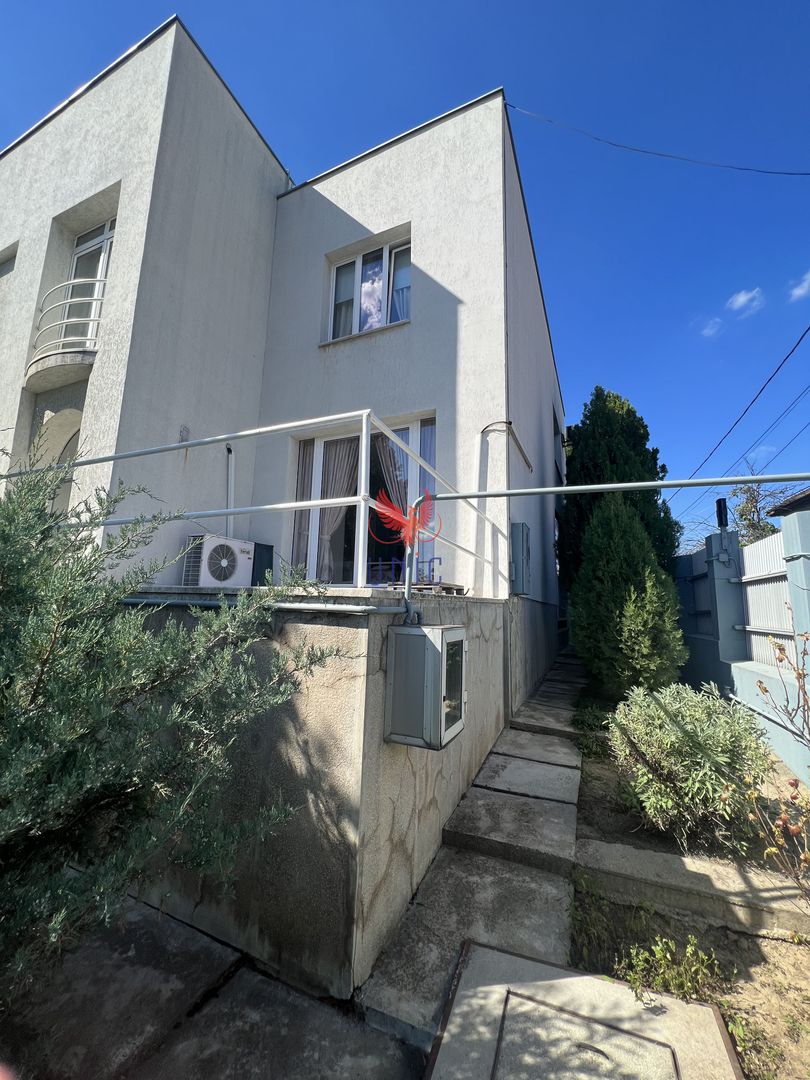 Vila Brazda lui Novac zona Paltinis - Poză 26