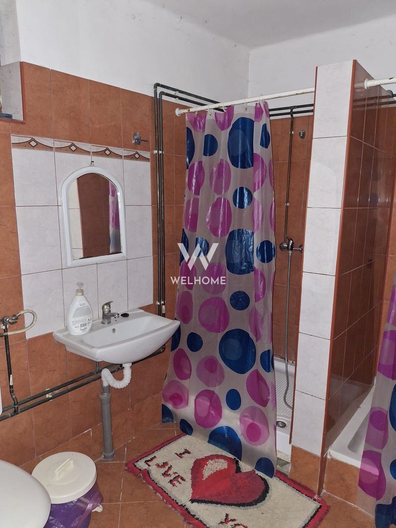 Casa cu 15 camere de vanzare in Bazna, Sibiu ( azil, pensiune) - Poză 14