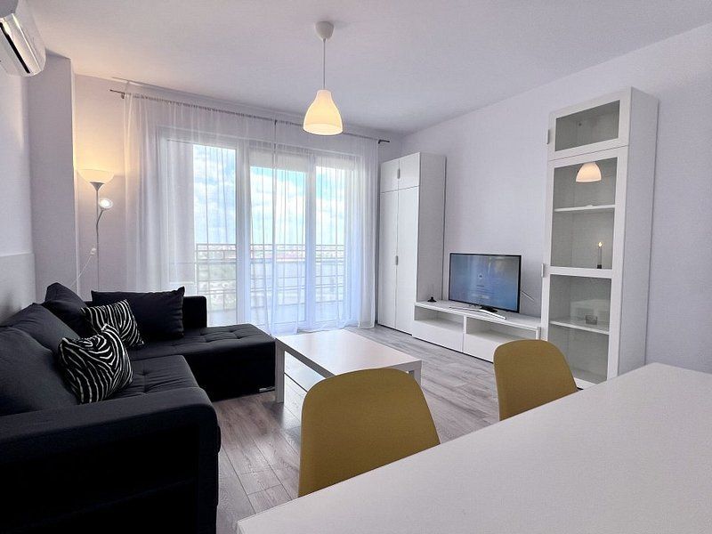 Apartament 2 camere, cu view superb, in zona Aradului - complex Iris Armoniei - Poză 1