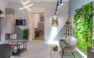 Ultracentral! Apartament renovat complet, in cladire istorica - Poză 4