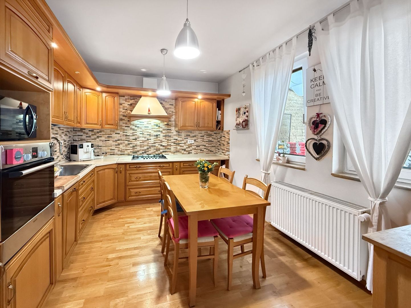 Două case separate , utilizare mixtă– rezidențial & comercial. - Poză 5