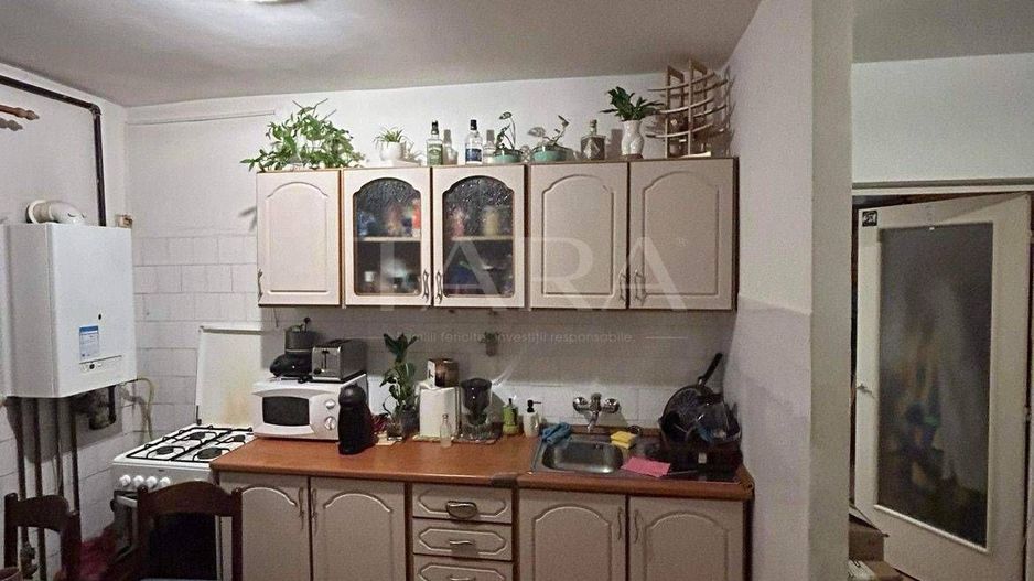 Apartament decomandat cu 3 camere și 2 băi – zona Dorobanților. - Poză 3
