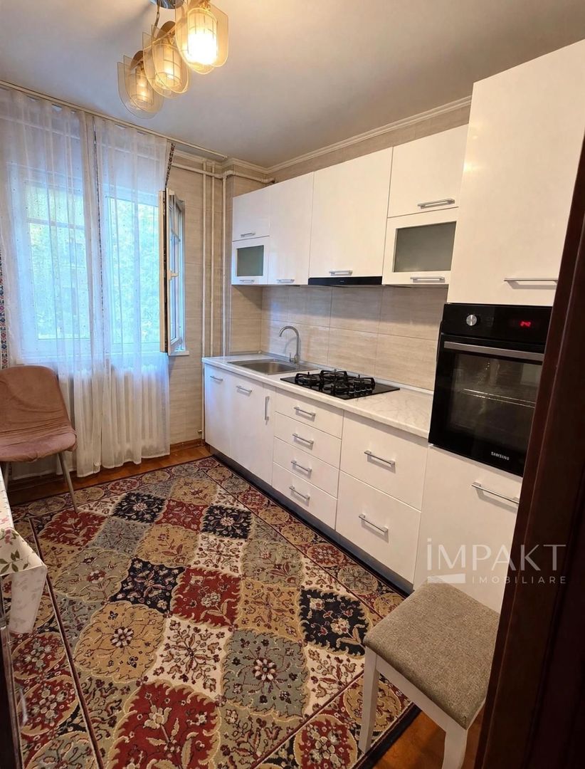 Apartament 3 camere Manasur str Padin - Poză 1