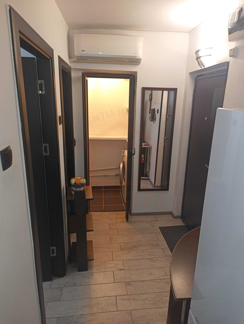 Vanzare apartament cu 1 camera, Micro 20, pret 51.500 EURO - Poză 7