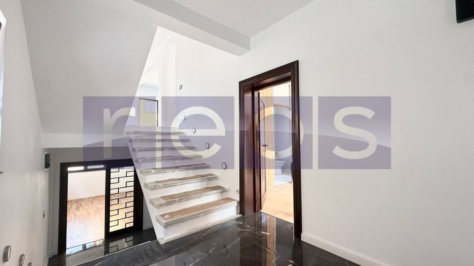 VÂNZARE VILĂ | ZONA OZANA | 5 CAMERE | ÎNCĂLZIRE ÎN PARDOSEALĂ - Poză 12
