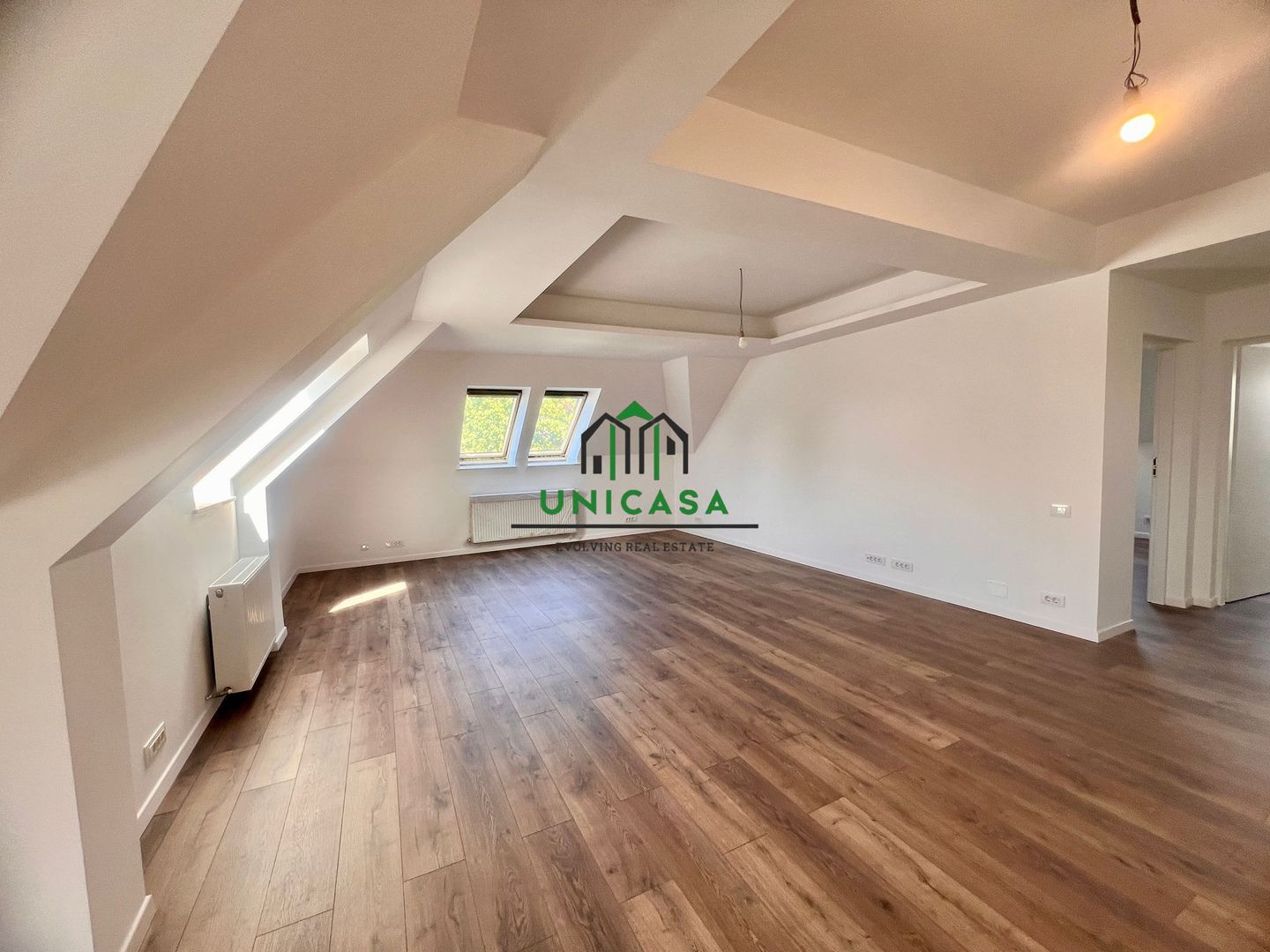 Apartament 3 camere | 110 mp | Central Râmnicu Vâlcea - Poză 1
