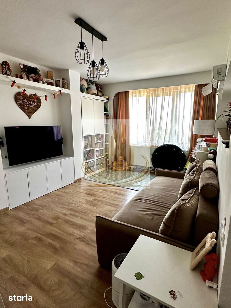 Apartament cu 4 camere si 2 bai | 84 mp | decomandat | zonă centrală - Poză 1