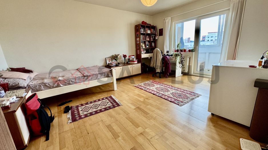 Apartament cu 3 camere, zona Big Belly / Platinia ! - Poză 2