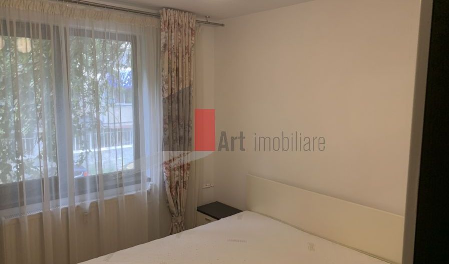 APARTAMENT 2 CAMERE  RAHOVA - Poză 3
