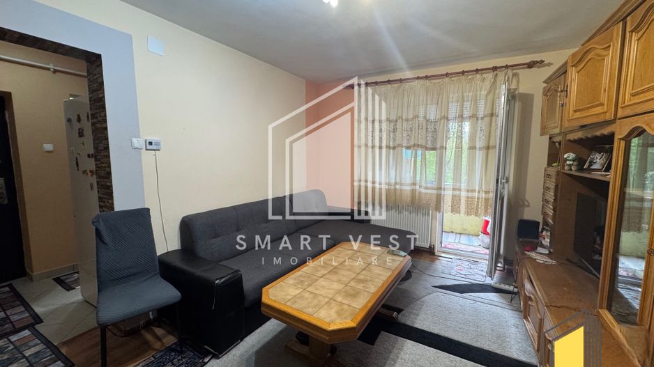 Apartament de vanzare | 3 camere | etaj intermediar | Zona Botizului - Poză 1