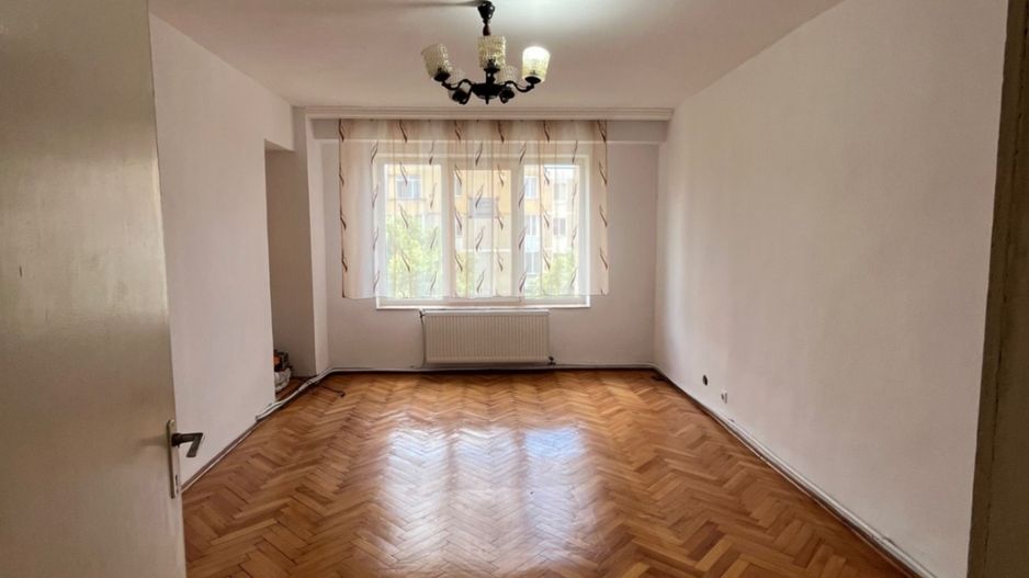 Apartament 4 camere 2 bai Central - Poză 7