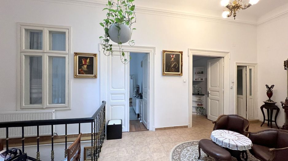 Apartament spațios într-o vilă istorică – 145,43 mp Victoriei-C. Grivitei - Poză 3