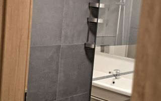 Apartament 2 camere decomandate, 55 mp, gradina, garaj, zona R. Ladea - Poză 8