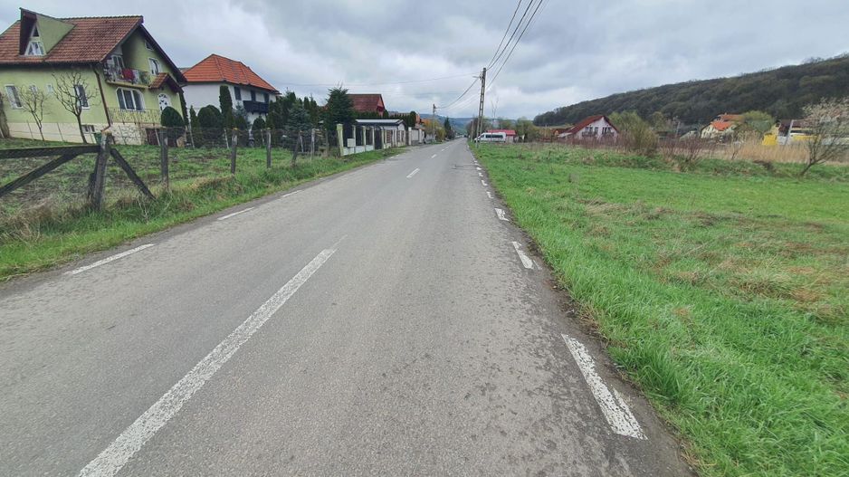 Teren intravilan in Corunca cu 1.600 mp.49.euro mp - Poză 4
