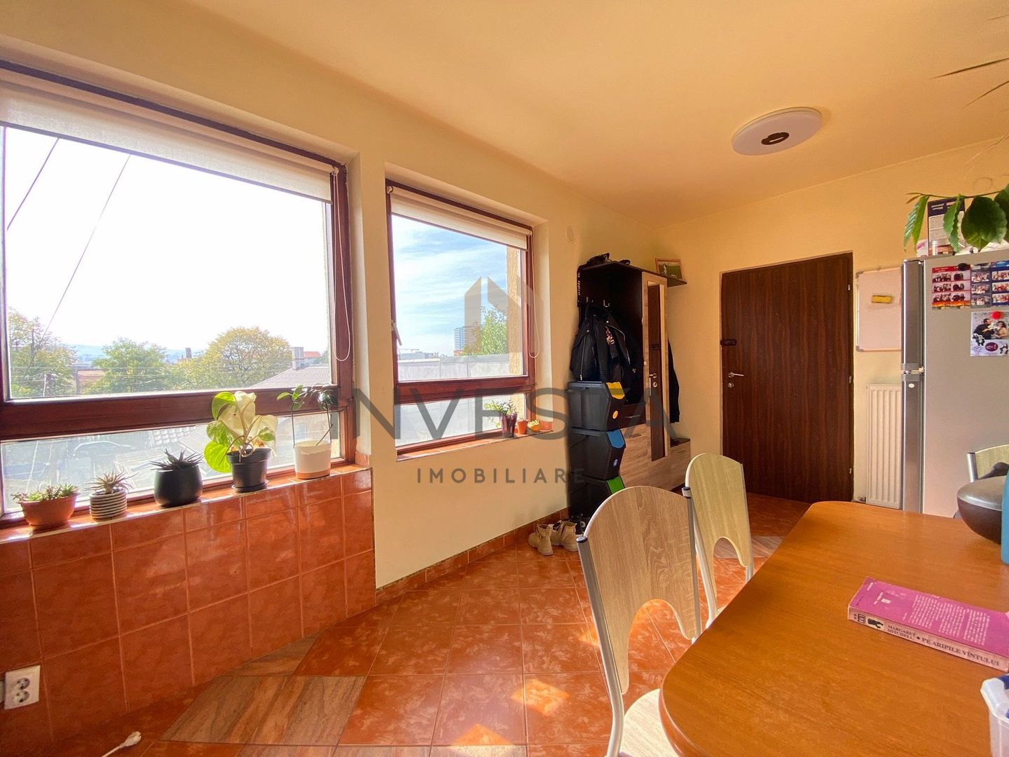 Apartament 2 camere in vila, etaj 2, Marasti, zona Parcul Feroviarilor - Poză 2