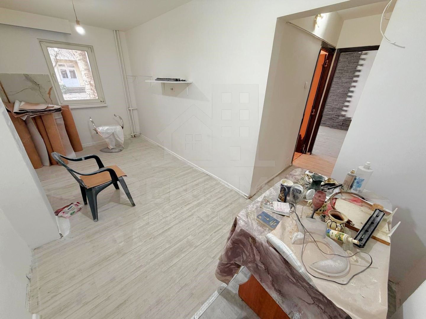 4 Decomandate-Doua bai-Parter-Disponibil Imediat-Zona linistita - Poză 6