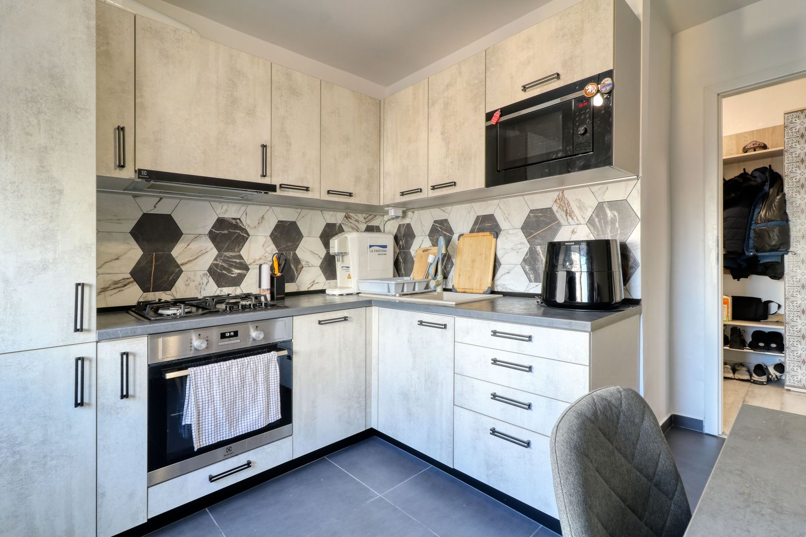 Victoriei- Banu Manta- 3 camere, renovat integral, 0% Comision - Poză 8
