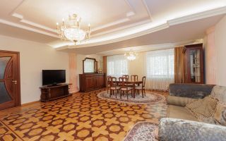 Chirie, apartament, 4 camere, str. Mihai Eminescu, Centru - Poză 1