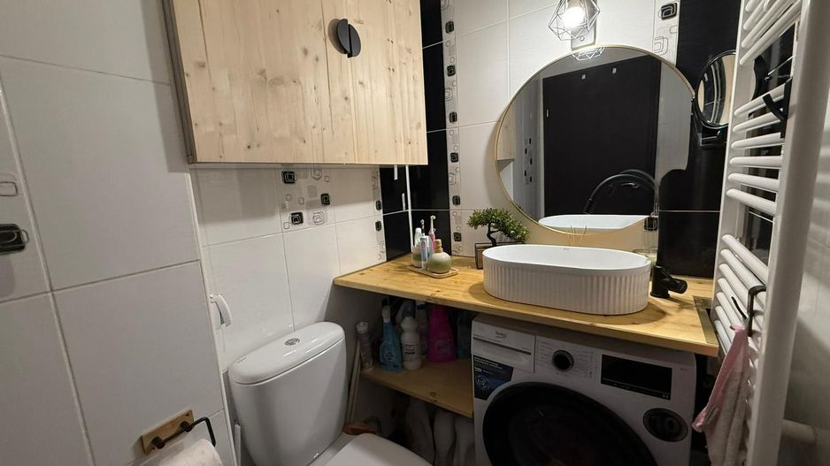 Apartament cu 3 camere, decomandat, zona Albert - Poză 9