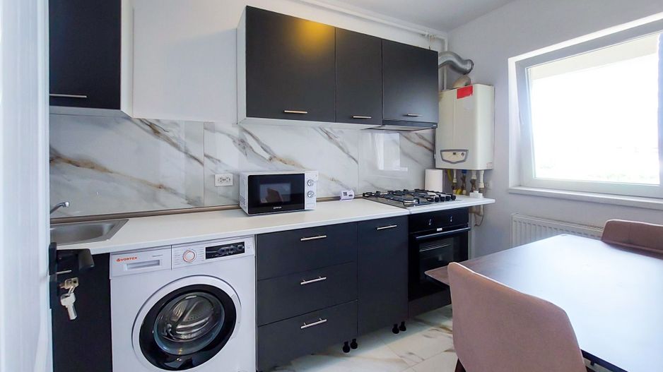 Studio 37 mp, nou mobilat, etaj 4, lift, situat langa Penny Market - Rezervelor - Poză 2