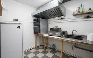 Chirie spațiu comercial în Anenii Noi - Poză 4