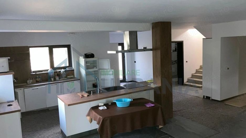 Casă de vânzare în Valea Ursului, Iași – 4 dormitoare, 2 băi, acces din strada principală - Poză 3