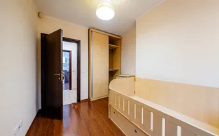 Apartament 3 camere, complet mobilat, decomandat, etaj intermediar - Poză 19