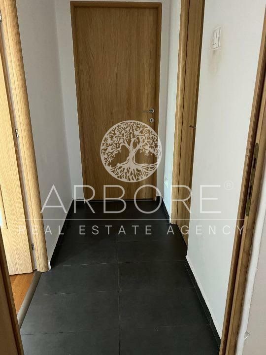 3 camere Titan, langa Parc si Stadionul National - Poză 11