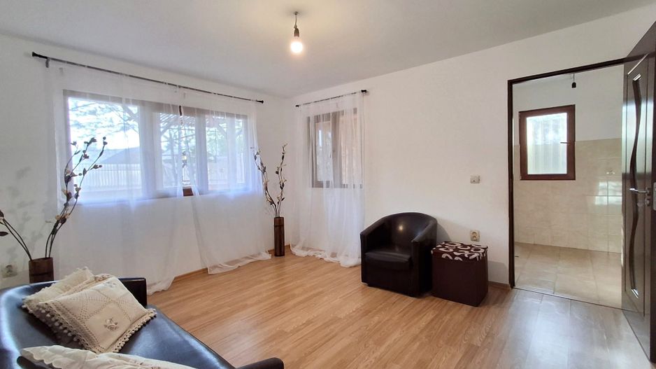 Teren plus Casa cu 2 Camere  zona Andronache – Gherghiței - Poză 8