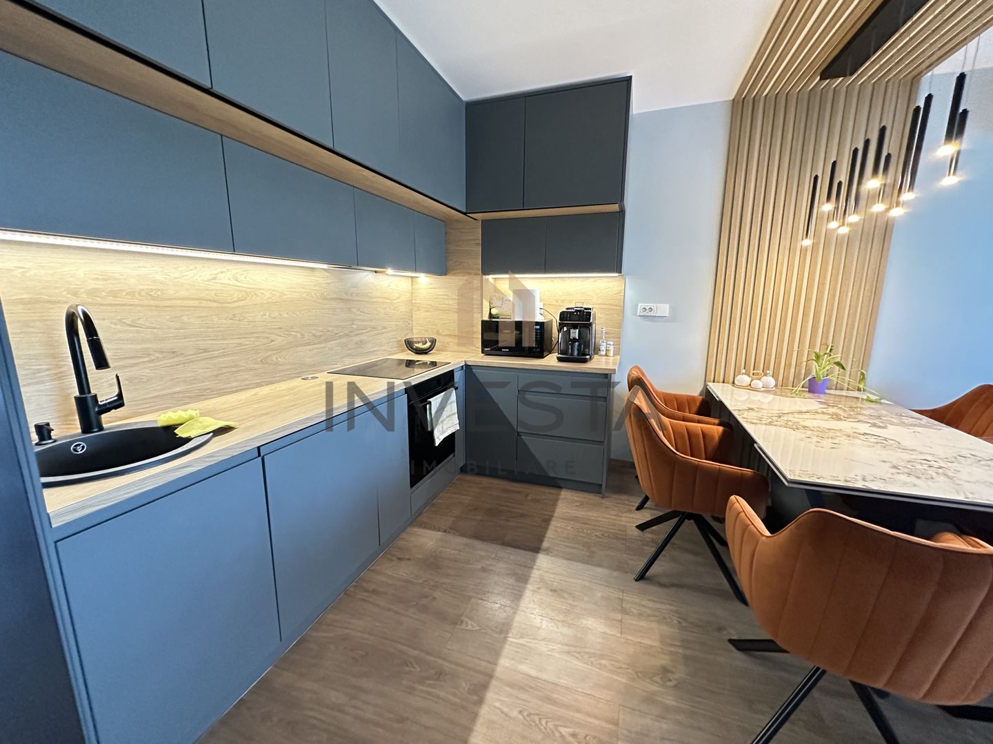 Ultrafinisat/Cartier Sopor - Poză 4