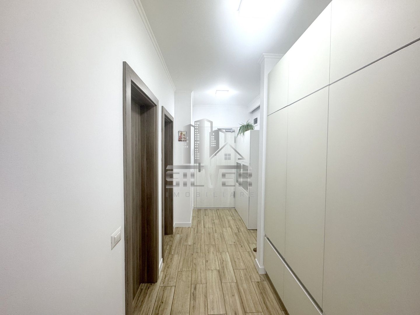 Apartament cu 3 camere/parcare/prima inchiriere/zona Vivo. - Poză 19