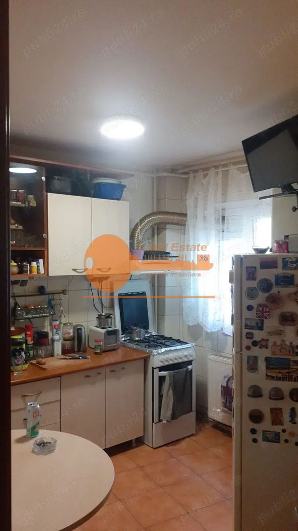 Apartament 3 Camere , Centrala Propie  Arena nationala - Poză 1