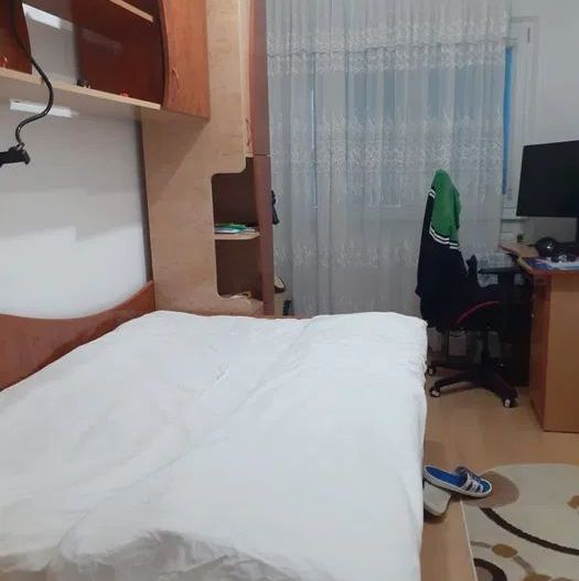 Apartament 3 camere, Micro 40 - Poză 2