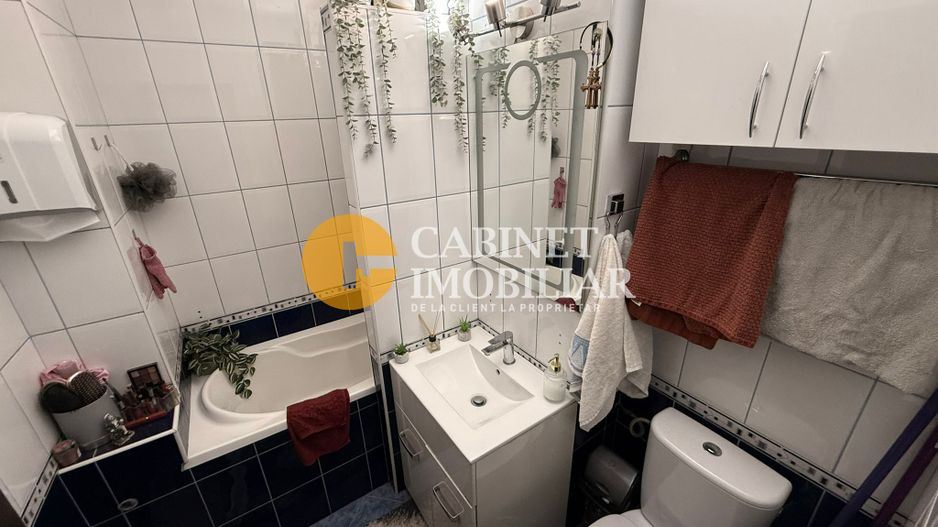 3 Camere - Mobilat/Utilat -  72mp- Zona Mircea Cel Bătrân - Poză 5