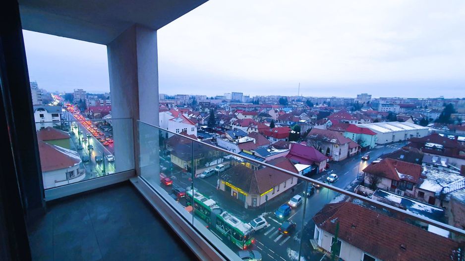 Penthouse cu 2 parcări subterane, vedere panoramică spre Tâmpa – Centrul Civic - Poză 22