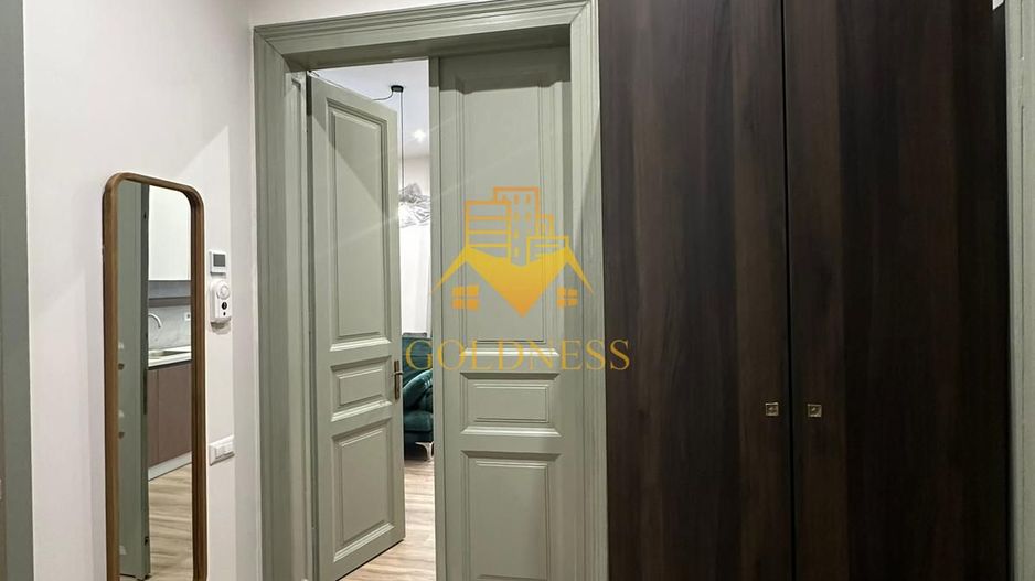 2 camere, Ultracentral, Bvd. Eroilor, Casa de cultura, Parcare - Poză 13